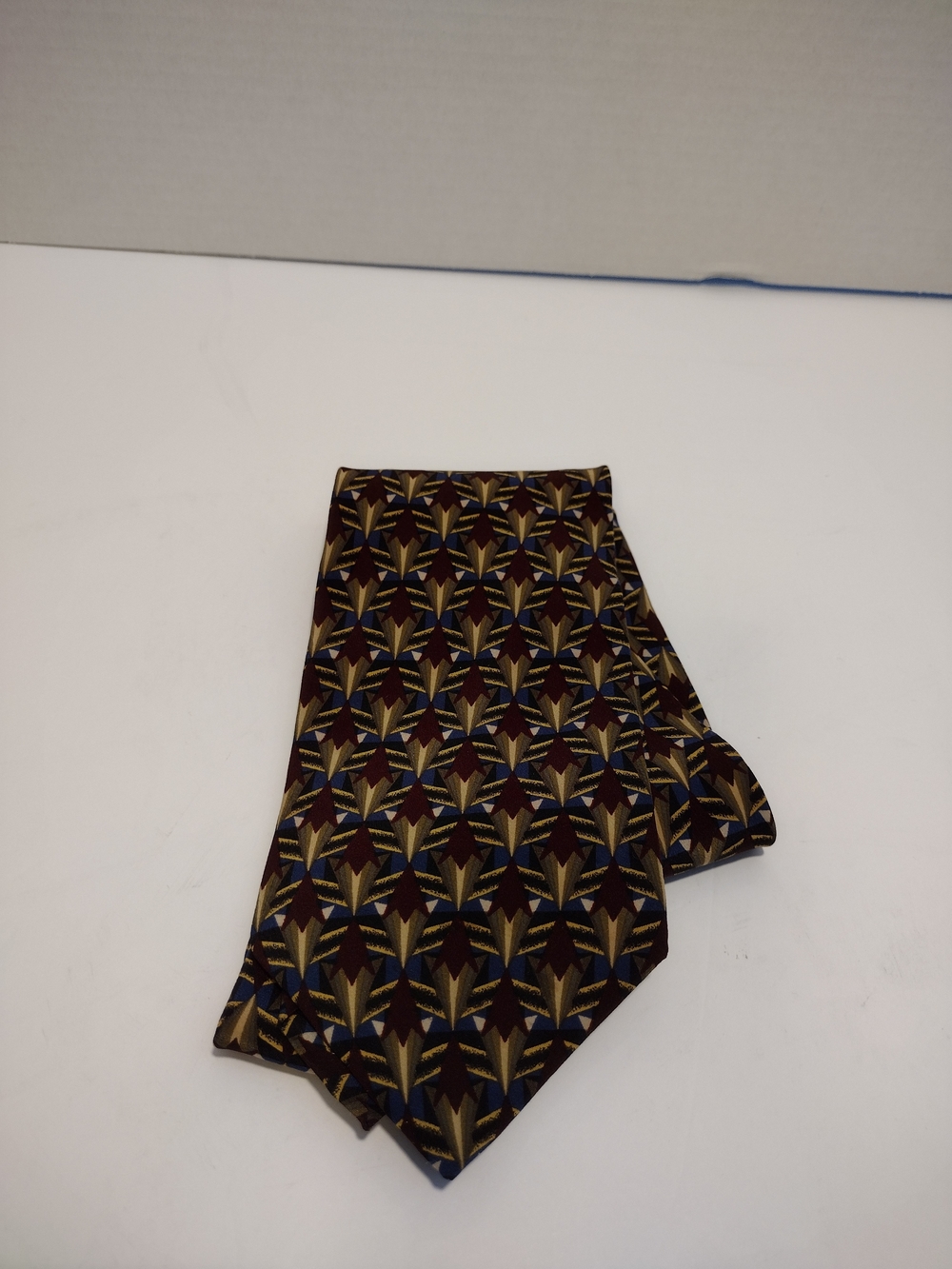 Jhane Barnes Geometric Pattern Silk Tie